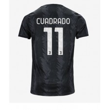 Juventus Juan Cuadrado #11 Bortatröja 2022-23 Korta ärmar
